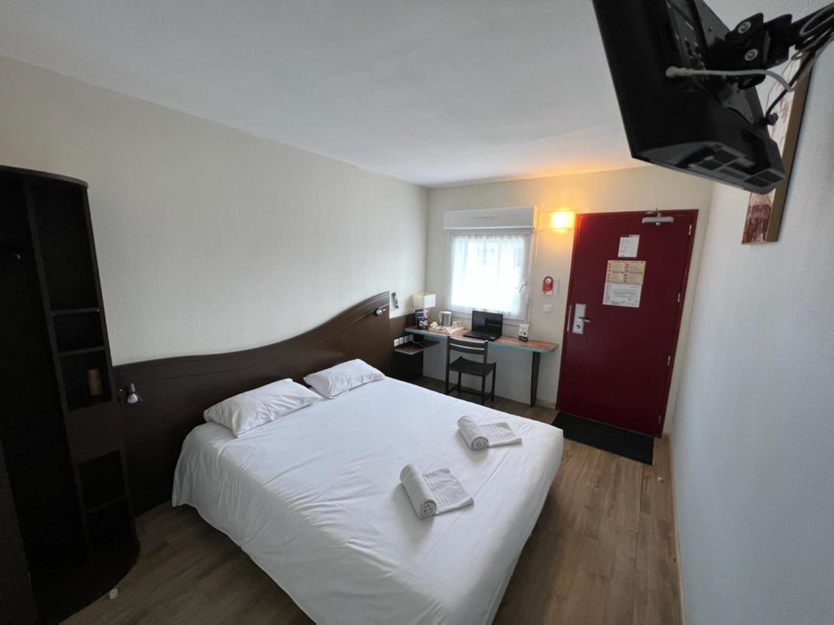 Contact Hotel Fontenay Le Comte Kültér fotó